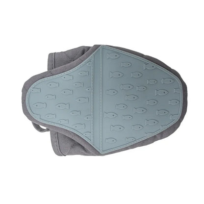 Fish Shaped Silicone Anti-Scald Oven Gloves - Your Stylish Kitchen Companion for Safe Cooking!