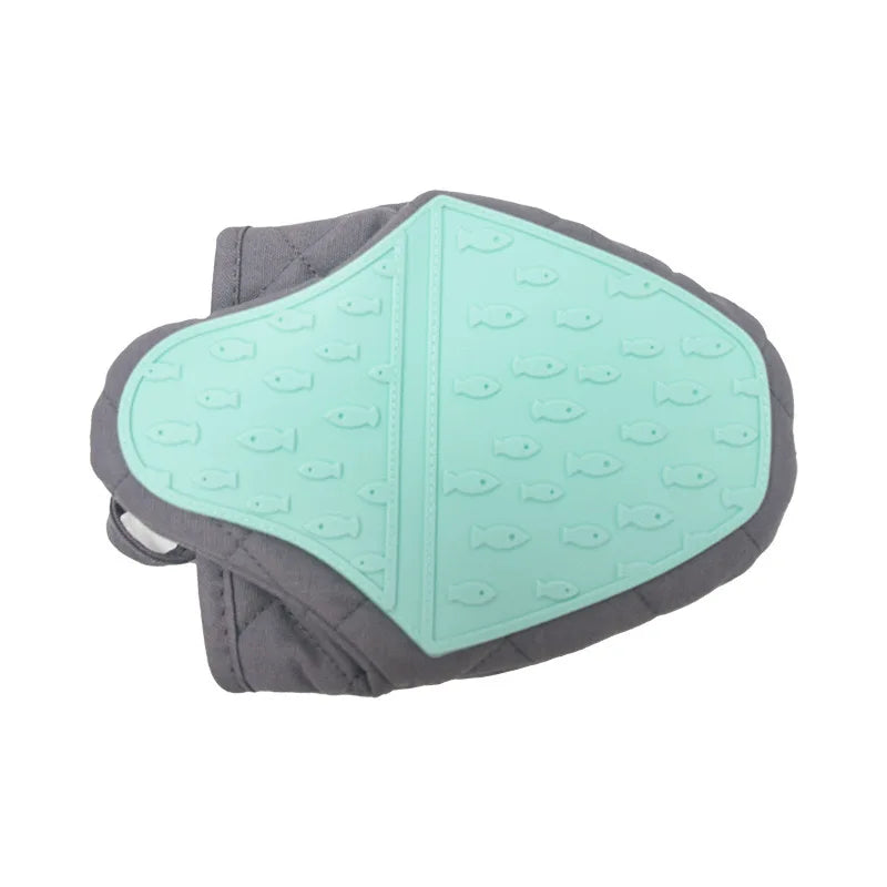 Fish Shaped Silicone Anti-Scald Oven Gloves - Your Stylish Kitchen Companion for Safe Cooking!