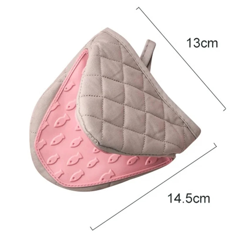 Fish Shaped Silicone Anti-Scald Oven Gloves - Your Stylish Kitchen Companion for Safe Cooking!